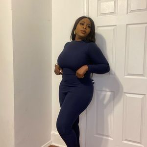 Two piece set